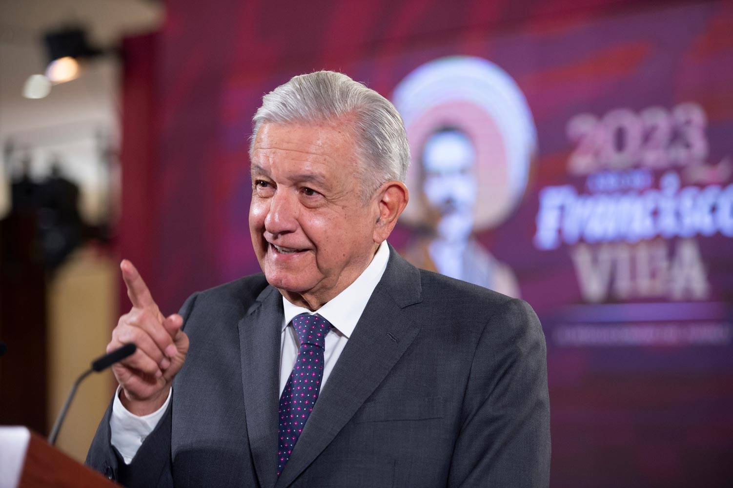 Ya dejaron de existir los partidos de oposición, dice López Obrador