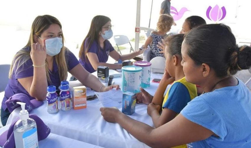 Beneficia DIF Tamaulipas a más de 500 migrantes en brigada médica asistencial en Matamoros