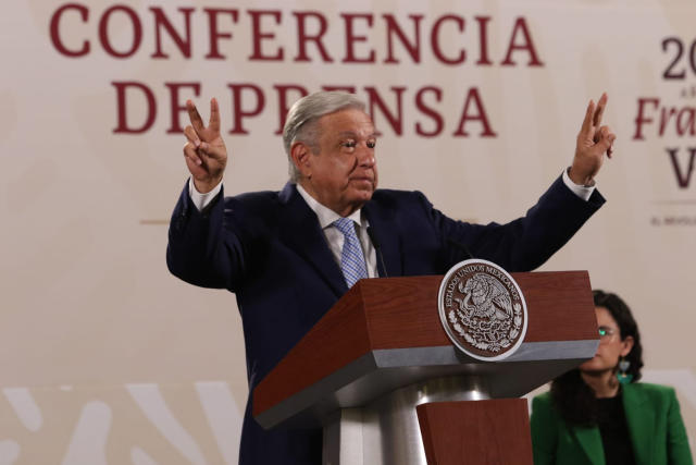 »Serenos morenos», pide López Obrador calma a sus seguidores ante presunta campaña en su contra
