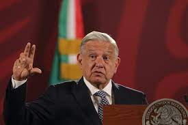 «Una barbaridad, un exterminio»: AMLO sobre agentes de Texas que empujan niños migrantes al Río Bravo