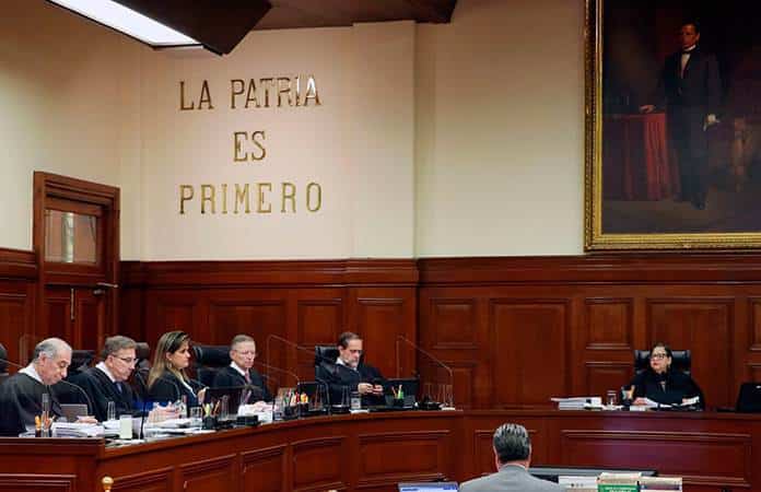 Morena pide juicio político contra ministros de la Suprema Corte