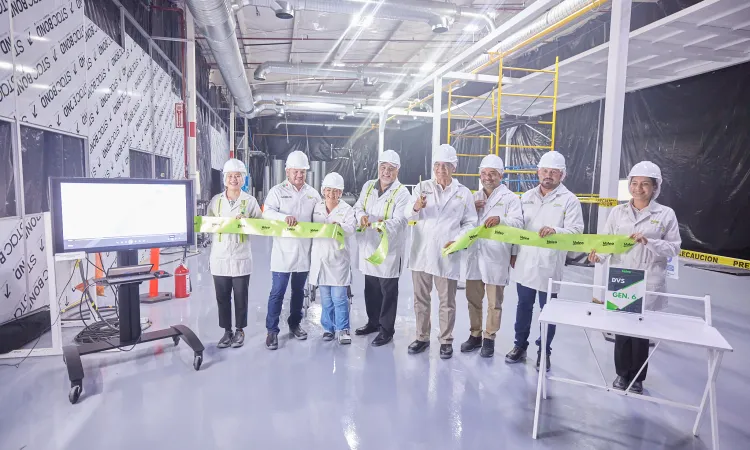 Inaugura Américo Villarreal proyecto en planta Valeo de Río Bravo