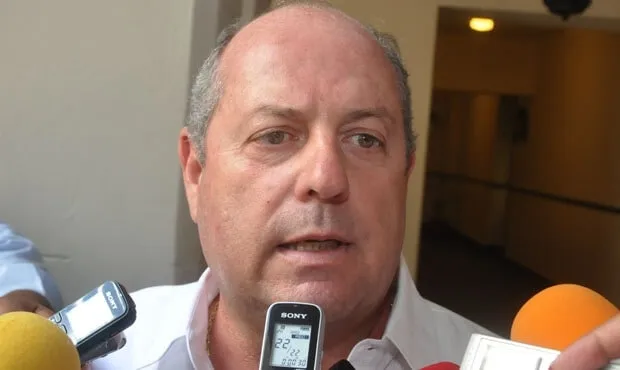 Beneficiará al FAM desgaste y errores de “corcholatas”: ECA
