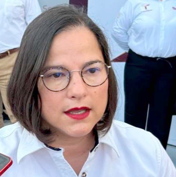 Defiende SET contenido de libros de texto