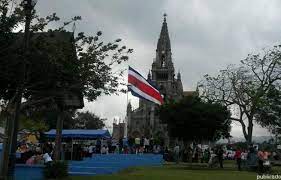 El Congreso de Costa Rica aprobó un proyecto de ley que habilita las jornadas de 4 días de trabajo y 3 de descanso