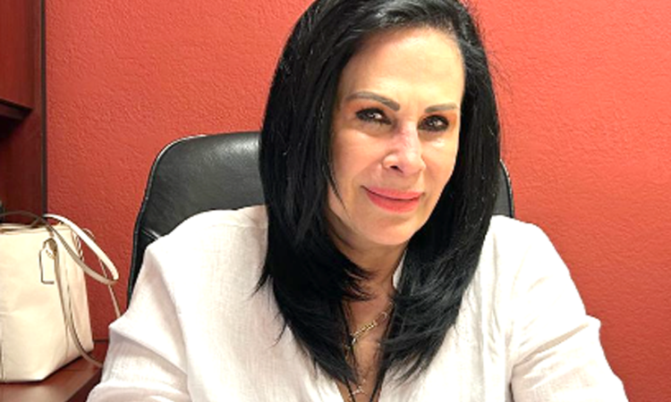 Ofrece Blanca Valles mejorar la comunicación con los trabajadores.