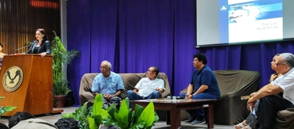 Alcohólicos Anónimos imparten charla a estudiantes de la Facultad de Derecho y Ciencias Sociales Victoria