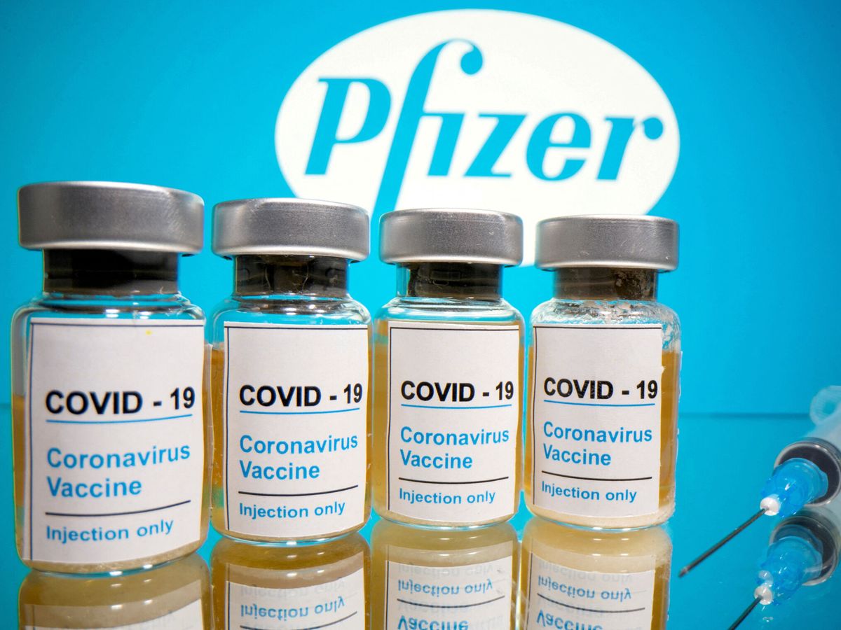 Agencia de Europa respalda vacuna Pfizer actualizada a subvariantes de Ómicron