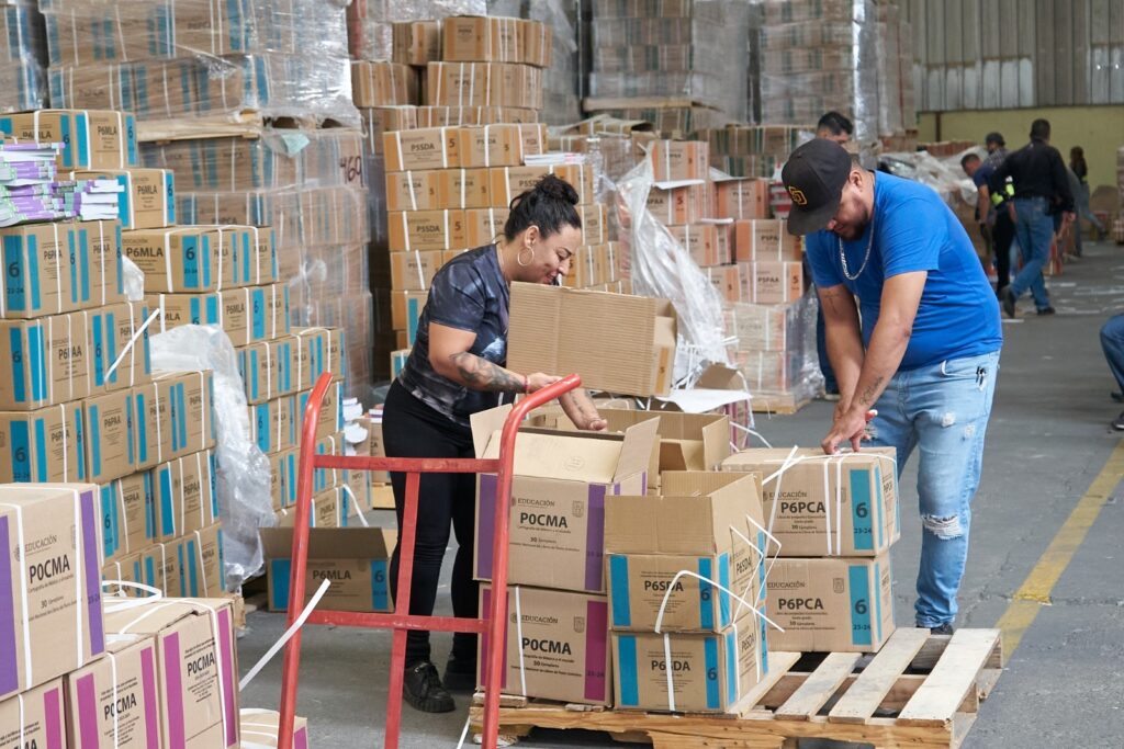 Gobierno de Chihuahua reinicia distribución de libros de texto gratuitos