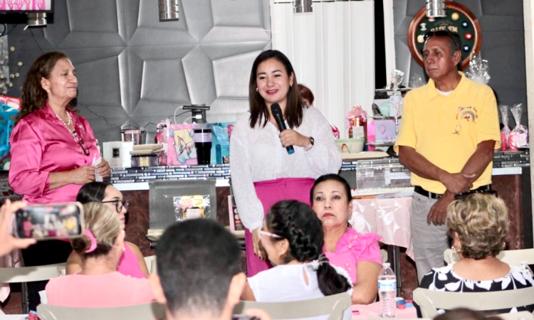 Destaca Liz Herrera de Braña, la fortaleza de la mujer en el mes rosa