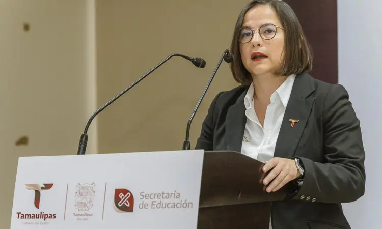 El Gobierno cumple con las y los maestros en el Día Mundial del Docente