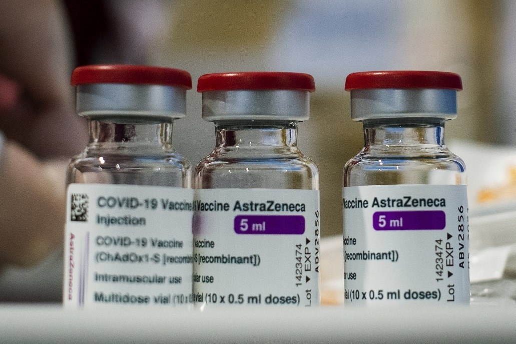 Cofepris niega registro sanitario a vacuna anticovid de AstraZeneca