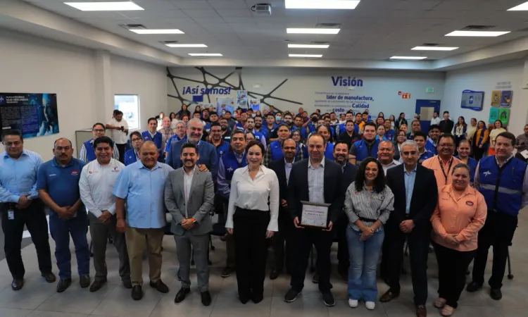 RECIBE MEDLINE NUEVO LAREDO RECONOCIMIENTO DEL GOBIERNO ESTATAL