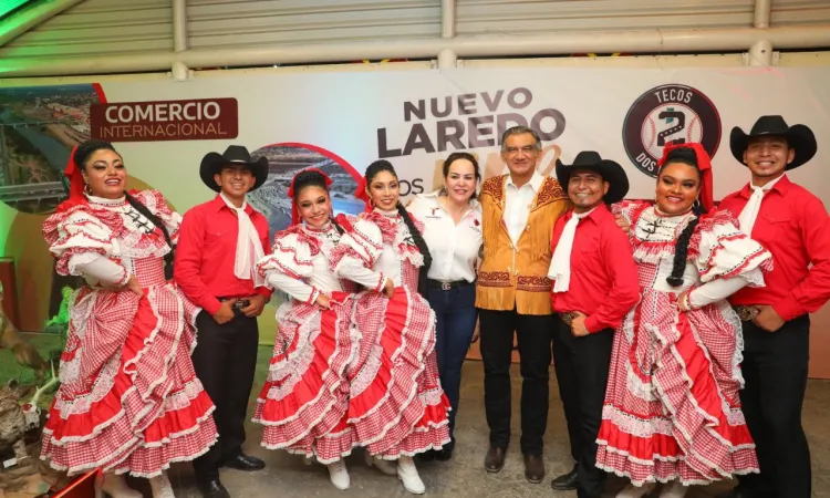 DISFRUTAN GOBERNADOR Y ALCALDESA PABELLÓN DE NUEVO LAREDO EN INAUGURACIÓN DE FERIA TAMAULIPAS 2023