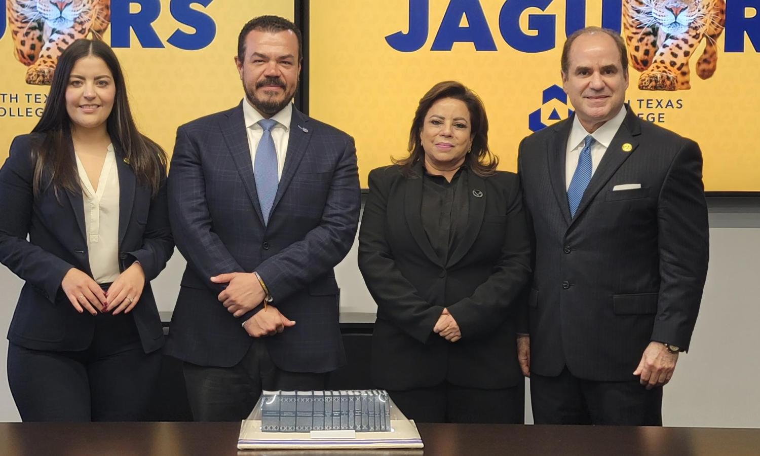 Firma la UAT acuerdo con South Texas College