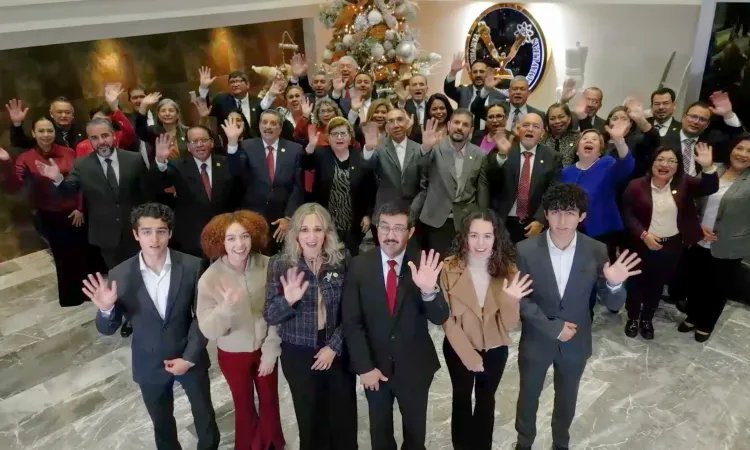 Rector Dámaso Anaya transmite mensaje navideño de unidad y compromiso