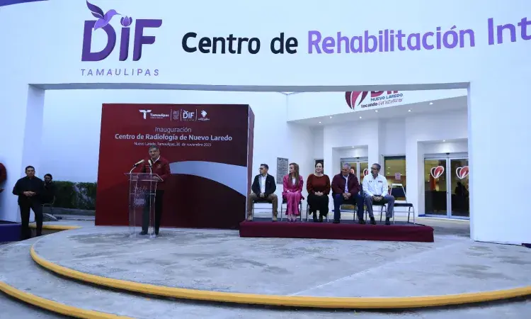 Inaugura Américo Centro de Radiología y supervisa hospitales en Nuevo Laredo