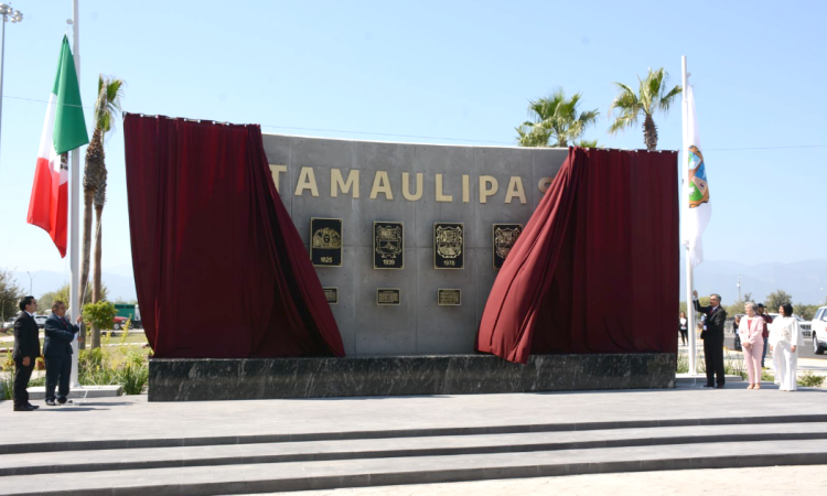 Devela gobernador muro del Bicentenario de Tamaulipas