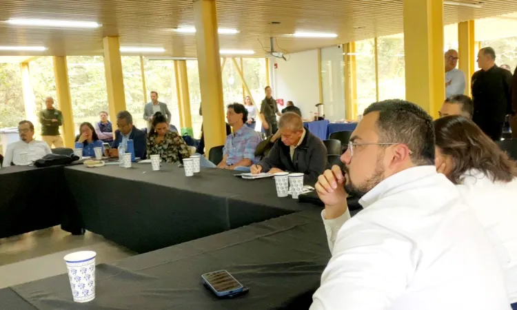 Promueven protección y bienestar animal, a través de certificaciones y resguardos