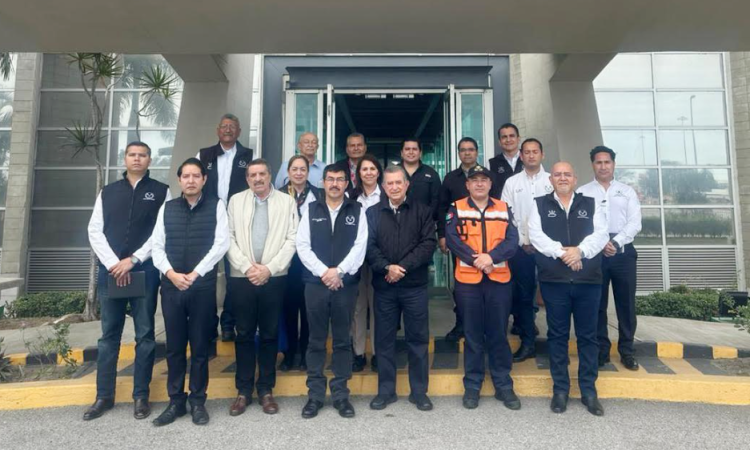 El rector Dámaso Anaya sostiene acuerdos de la UAT con el sistema portuario de Altamira