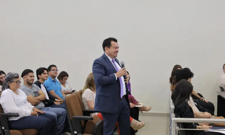 Se escuchará a las alumnas y mujeres de la FDCSV mediante tendedero de denuncias