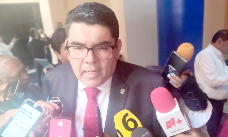 Lista de pluris del PAN “es producto de un árbol envenenado”