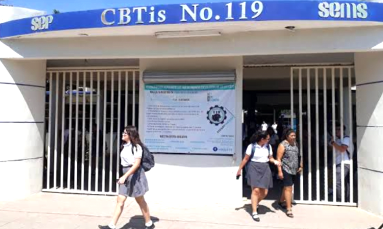 Reportan CBTIS 19 golpes de calor entre estudiantes