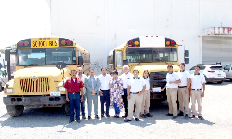 Recibe CONALEP Victoria donación de autobuses escolares