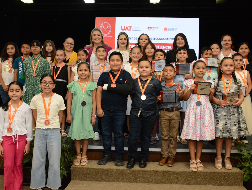 Reconoce el CEINA-UAT a estudiantes de excelencia