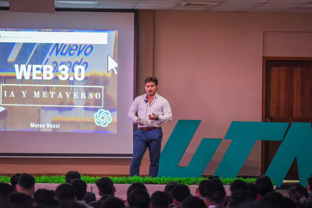 Aprenden estudiantes de la Universidad Tecnológica de Nuevo Laredo sobre inteligencia  artificial y metaverso