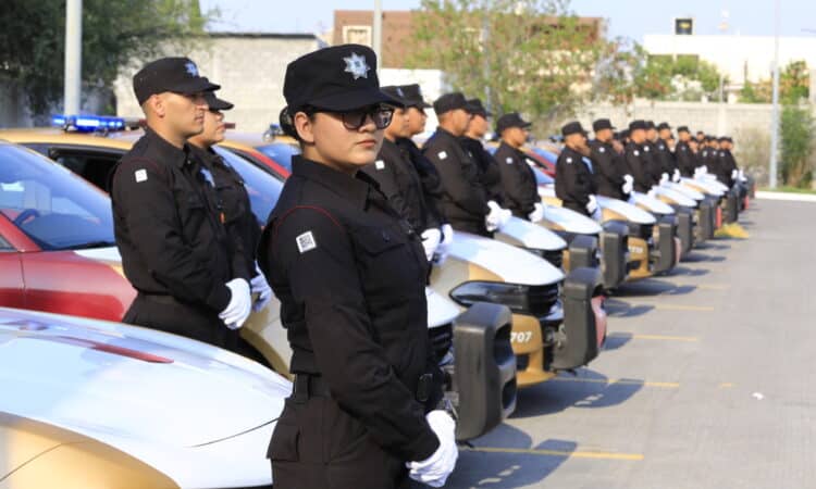 Despliegan mil 400 elementos policíacos para garantizar traslado seguro de paisanos y paseantes
