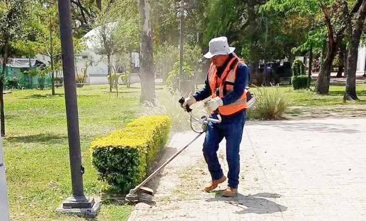 Ayuntamiento restaura entorno de 30 colonias de la ciudad