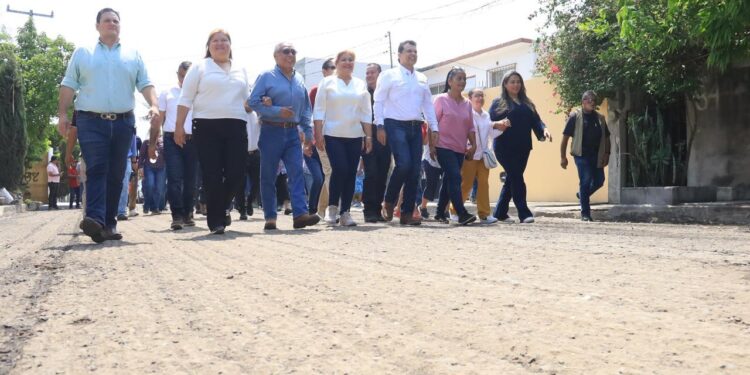 Dan banderazo de arranque a programa de 108 obras en Victoria.
