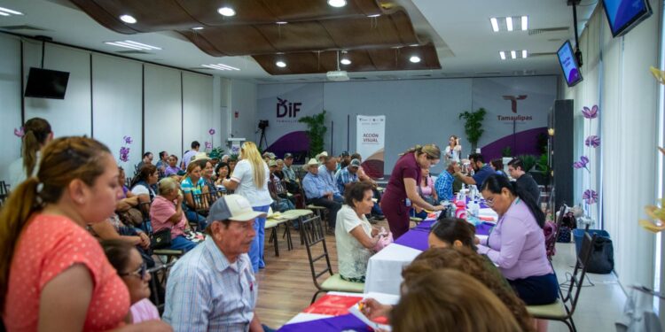 Inicia DIF Tamaulipas la campaña de cataratas “Bienestar en tu mirada 2025”