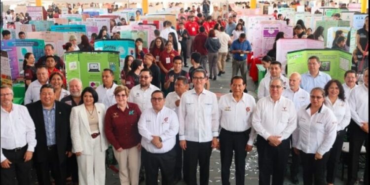 Realiza Universidad Tecnológica de Altamira Concurso Nacional de Prototipos y Emprendimiento