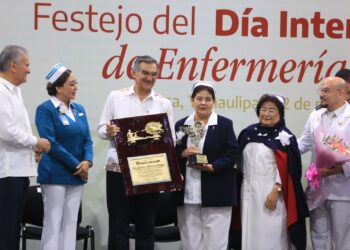 Celebra Américo Villarreal a cerca de 3 mil profesionales de la enfermería en Tamaulipas