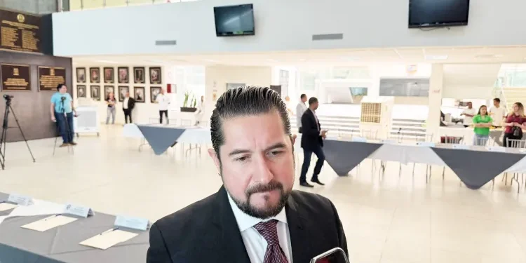 Restauranteros de Victoria reafirman compromiso: “Ley Propina” No afectará derechos ni operación del sector