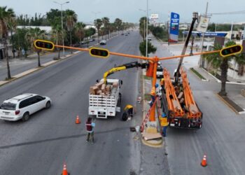 Avanza modernización en la capital de Tamaulipas; red semafórica registra 50 % de avance