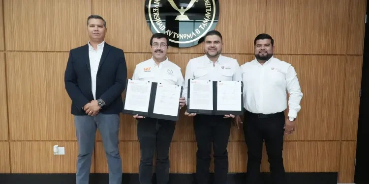La UAT y Ayuntamiento de Casas fortalecen colaboración institucional
