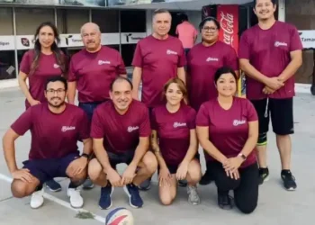 Se acaban los invictos en Voleibol Mixto SET
