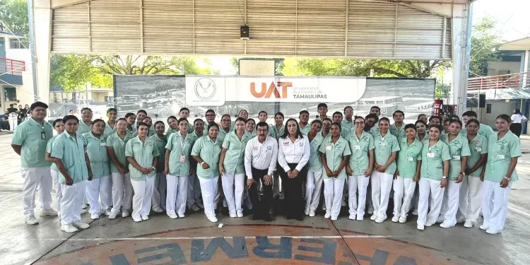 Fortalece la UAT formación de estudiantes de enfermería