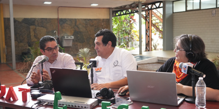 Lanzan el programa “UAT en Vivo” en el Centro Universitario Victoria
