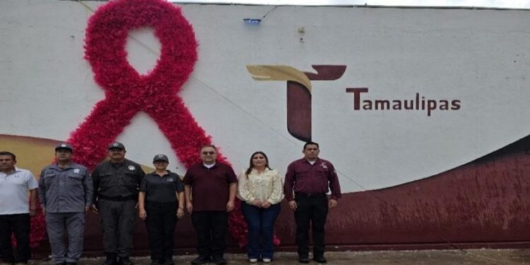 CEDES Matamoros se pinta de rosa contra el cáncer de mama