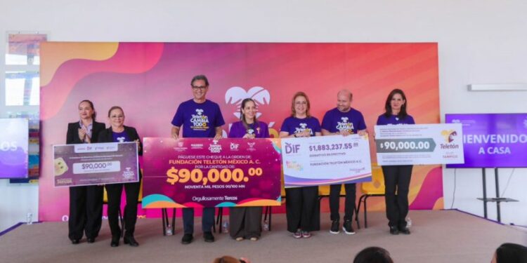 DIF Tamaulipas entrega donativo a la Fundación Teletón