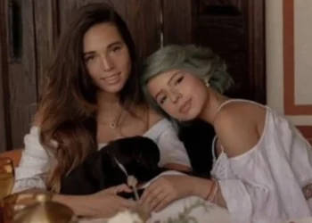 ¿Ángela Aguilar envidia a su hermana Aneliz? Filtran supuestas pruebas que lo confirmarían: “Es una mensa”