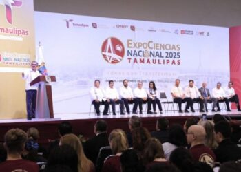 Refrenda Américo apoyo a la ciencia en favor del bienestar social