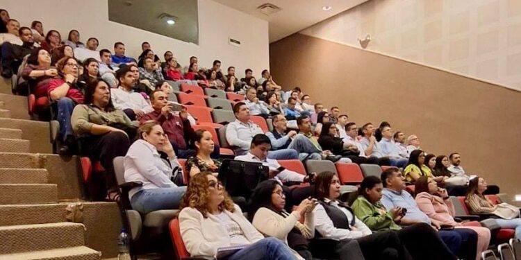Capacita TPT a mil 700 personas públicas en acceso a la información y protección de datos personales