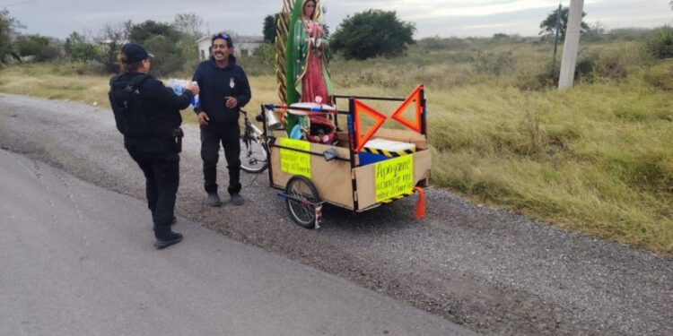Ciclistas constatan seguridad y presencia policial en carreteras de Tamaulipas