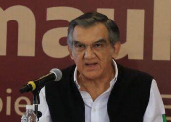 Llama Américo Villarreal a reforzar vacunación contra el sarampión