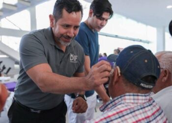 DIF Tamaulipas prioriza la salud auditiva con servicios gratuitos y entrega de auxiliares